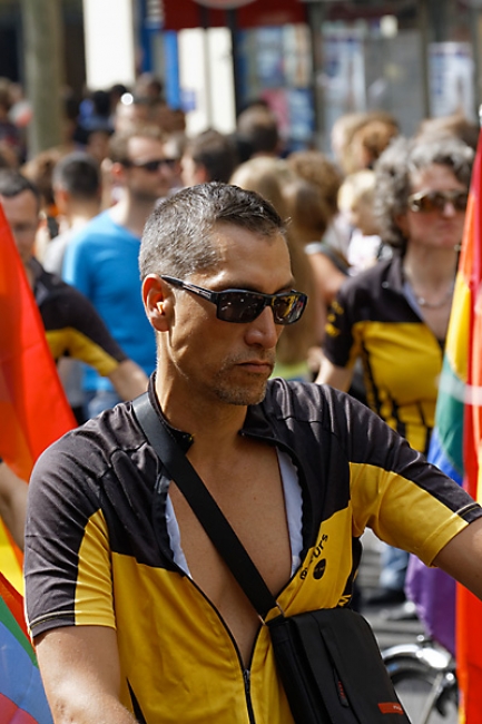 Gay pride Paris JUN13-133